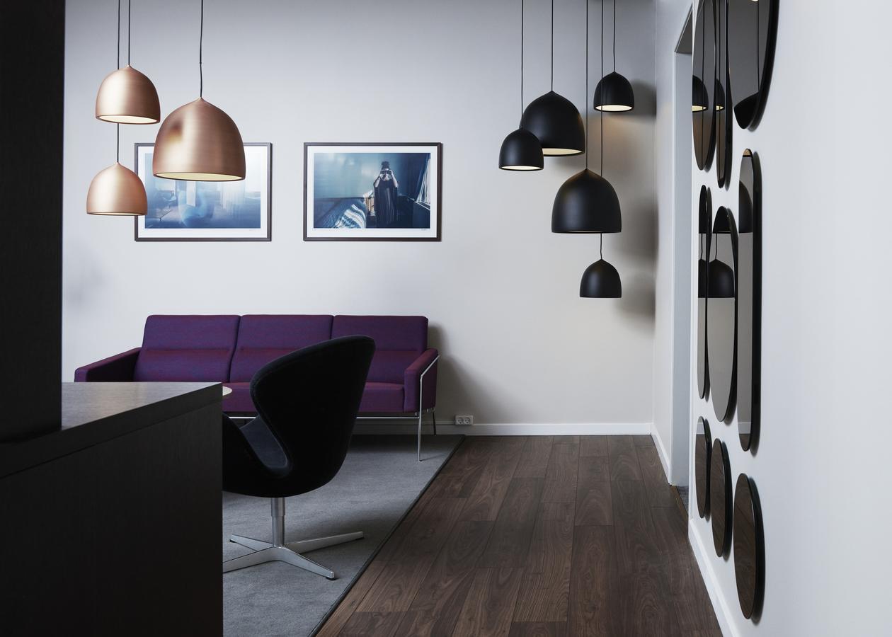 ラディソン コレクション ロイヤル ホテル コペンハーゲン エクステリア 写真 The original Secto 4200 pendant light